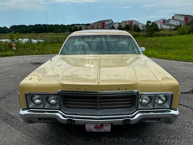 1973 Chrysler Town & Country For Sale  - 22887372 - 5