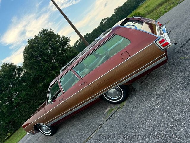 1973 Chrysler Town & Country Station Wagon For Sale - 22888326 - 1