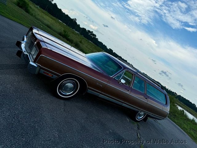 1973 Chrysler Town & Country Station Wagon For Sale - 22888326 - 4