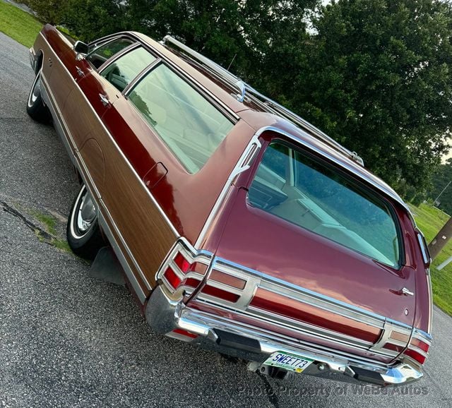 1973 Chrysler Town & Country Station Wagon For Sale - 22888326 - 5