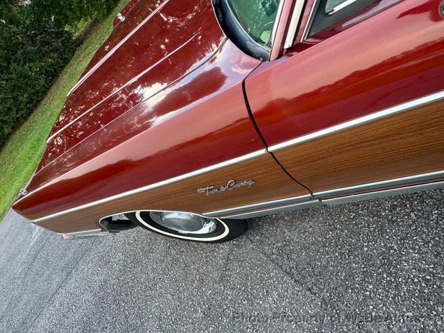 1973 Chrysler Town & Country Station Wagon For Sale - 22888326 - 7