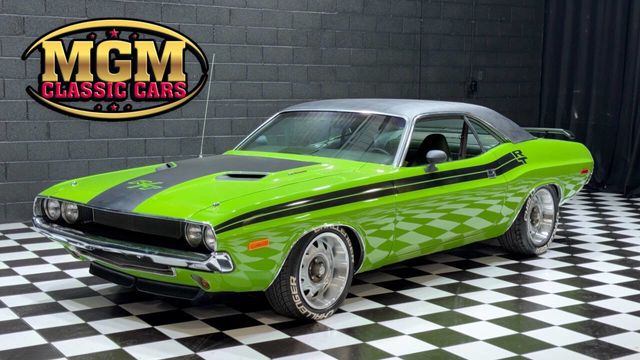 1973 Dodge Challenger SUBLIME GREEN - 340 - SHARP MOPAR - 22980674 - 0