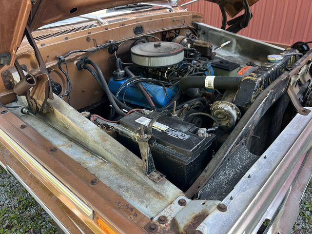 1973 Ford F250 Regular Cab Long Bed Ranger Camper Special - 23066489 - 46