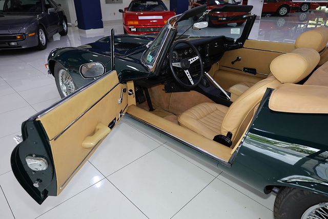 1973 Jaguar XKE Convertible - 21636172 - 9