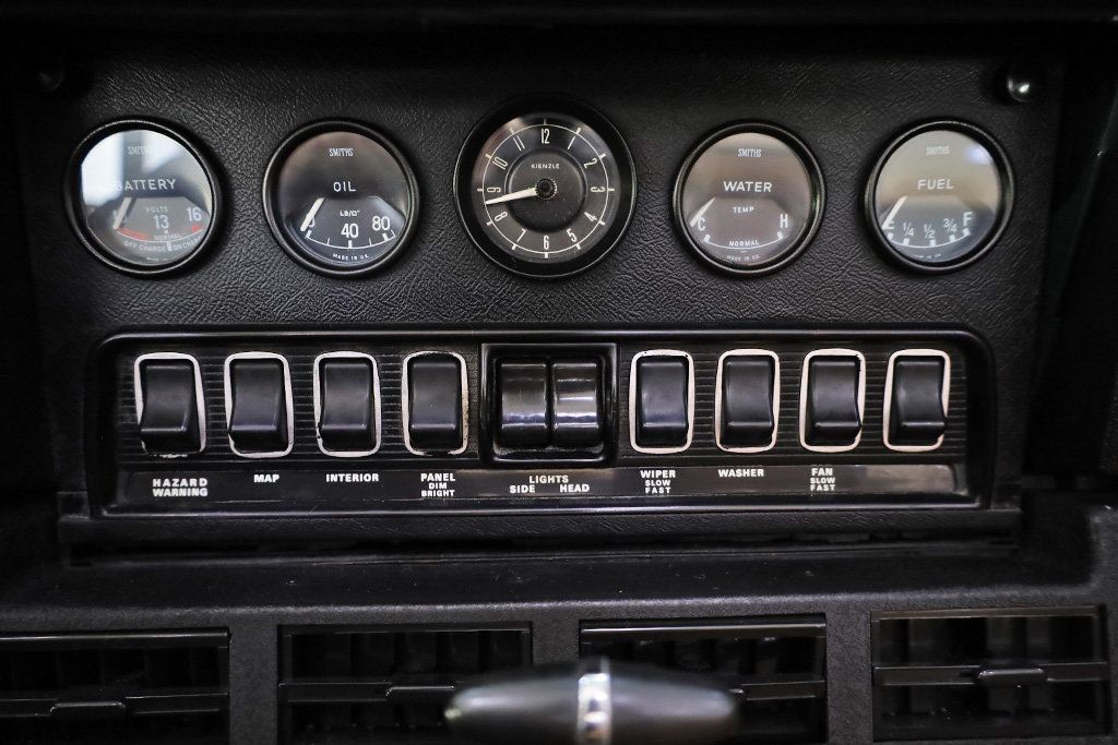1973 Jaguar XKE Convertible - 21636172 - 19