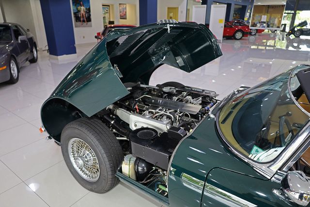 1973 Jaguar XKE Convertible - 21636172 - 24