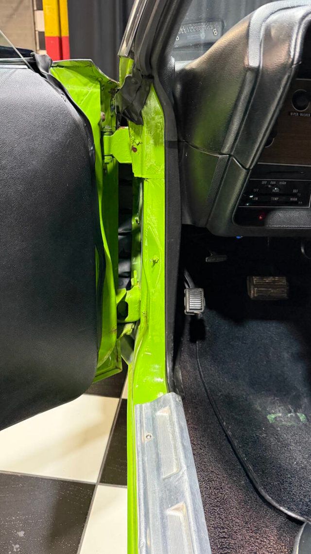 1973 Plymouth Barracuda AAR REPLICA - 340 - 4 SPEED - SIGNED BY DAN GURNEY - 22978227 - 36