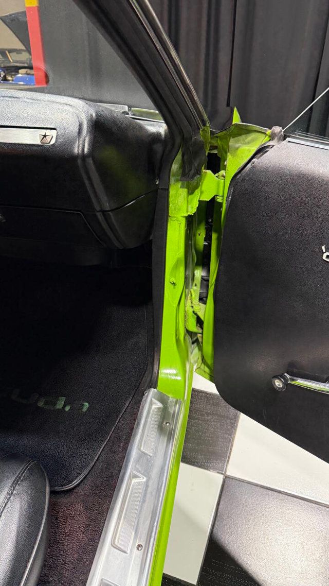 1973 Plymouth Barracuda AAR REPLICA - 340 - 4 SPEED - SIGNED BY DAN GURNEY - 22978227 - 40