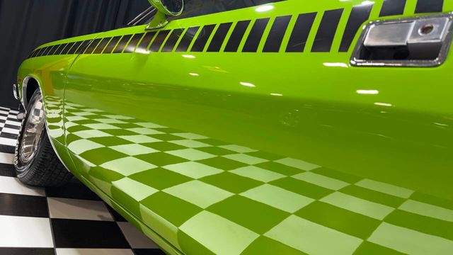 1973 Plymouth Barracuda AAR REPLICA - 340 - 4 SPEED - SIGNED BY DAN GURNEY - 22978227 - 51