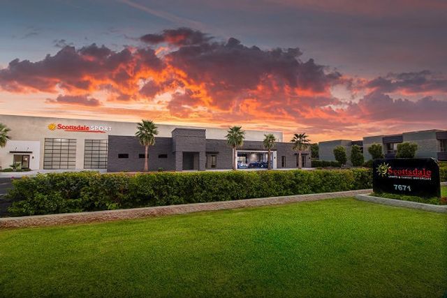 1973 Porsche 911 T COUPE * ONLY 22K Miles...Full Restoration... - 18006486 - 73