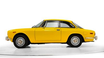 1974 Alfa Romeo GT Veloce