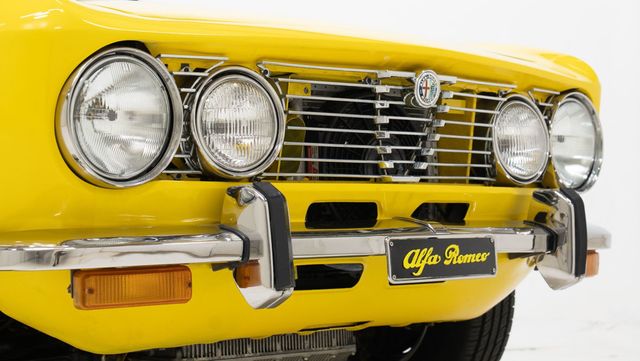 1974 Alfa Romeo GT Veloce 1974 ALFA ROMEO GT VELOCE - 23096649 - 12