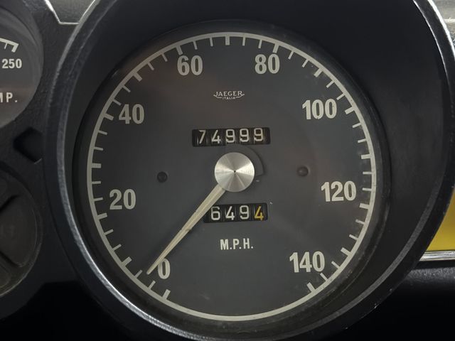 1974 Alfa Romeo GT Veloce 1974 ALFA ROMEO GT VELOCE - 23096649 - 64