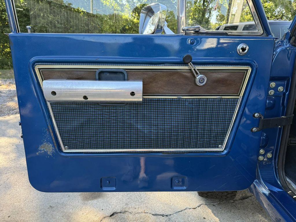 1974 Ford BRONCO Local TN Truck/Bluetooth Stereo/Aluminum Headers/Dana 44 Axles - 23071363 - 22