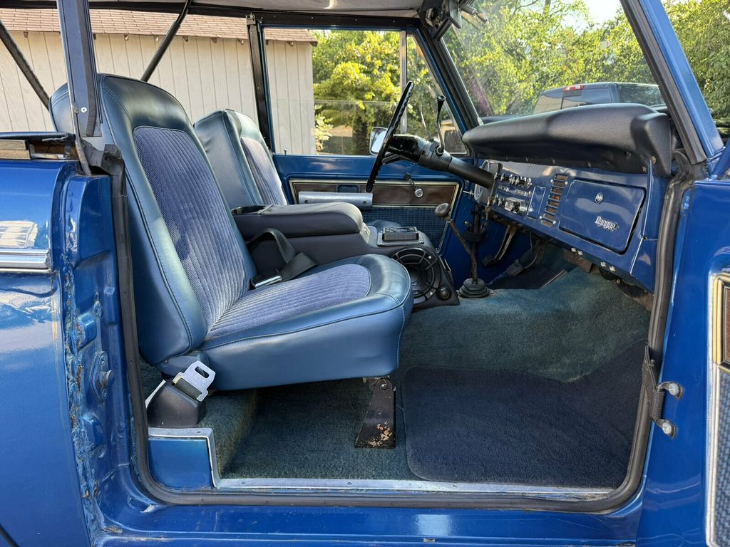 1974 Ford BRONCO Local TN Truck/Bluetooth Stereo/Aluminum Headers/Dana 44 Axles - 23071363 - 28