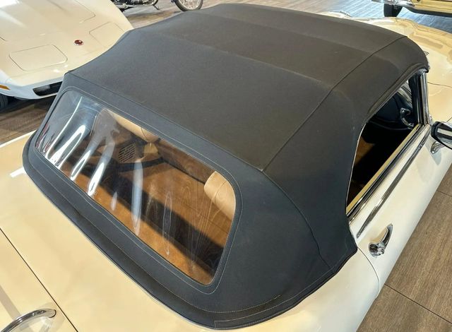 1974 Jaguar E Type Roadster - 22938514 - 9