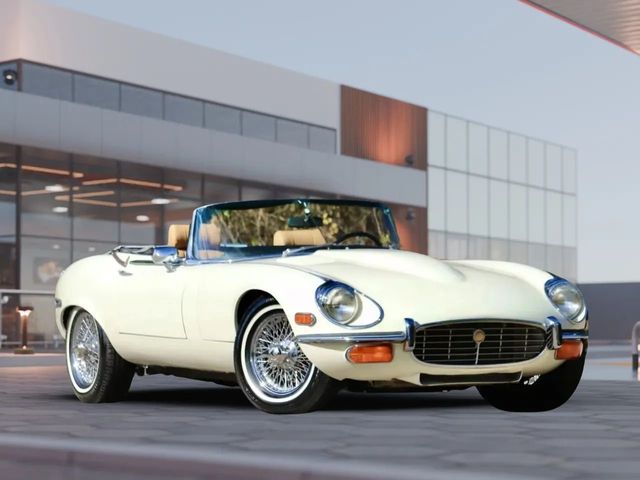 1974 Jaguar E Type Roadster - 22938514 - 1