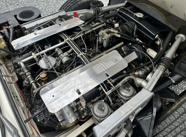 1974 Jaguar E Type Roadster - 22938514 - 23