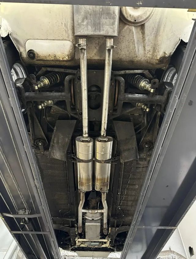 1974 Jaguar E Type Roadster - 22938514 - 25