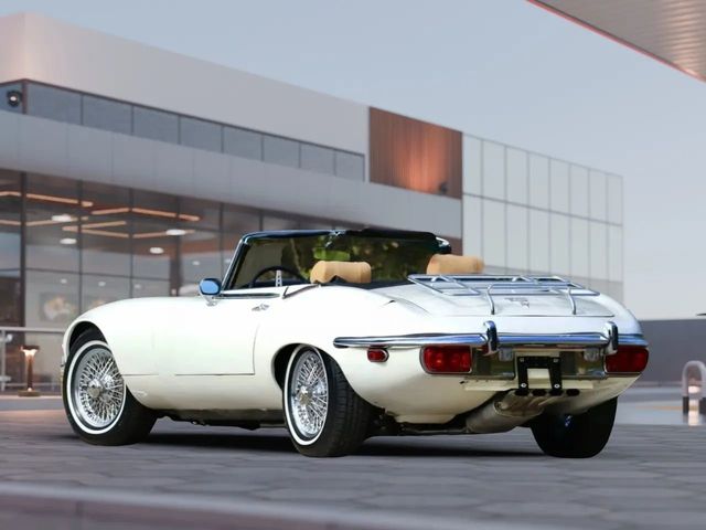 1974 Jaguar E Type Roadster - 22938514 - 3