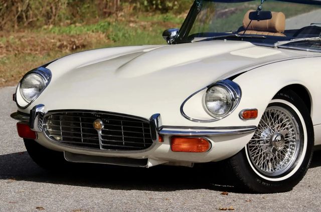 1974 Jaguar E Type Roadster - 22938514 - 5