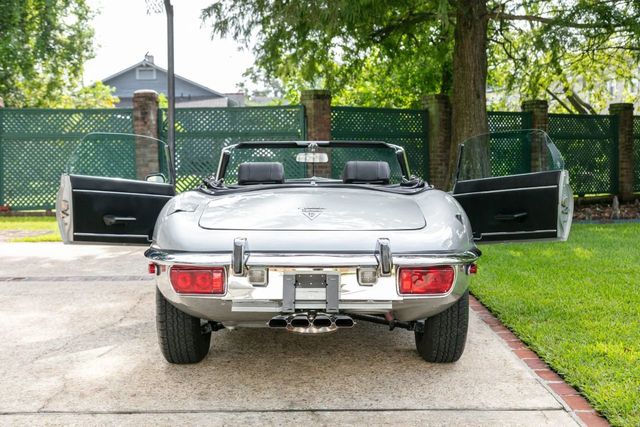 1974 Jaguar XKE 1974 Jaguar XKE ROADSTER Beautifully Restored! - 21347967 - 6