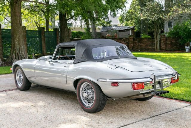 1974 Jaguar XKE 1974 Jaguar XKE ROADSTER Beautifully Restored! - 21347967 - 22