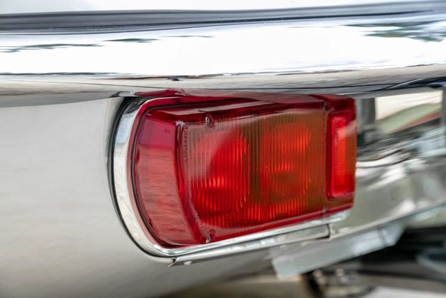 1974 Jaguar XKE 1974 Jaguar XKE ROADSTER Beautifully Restored! - 21347967 - 28