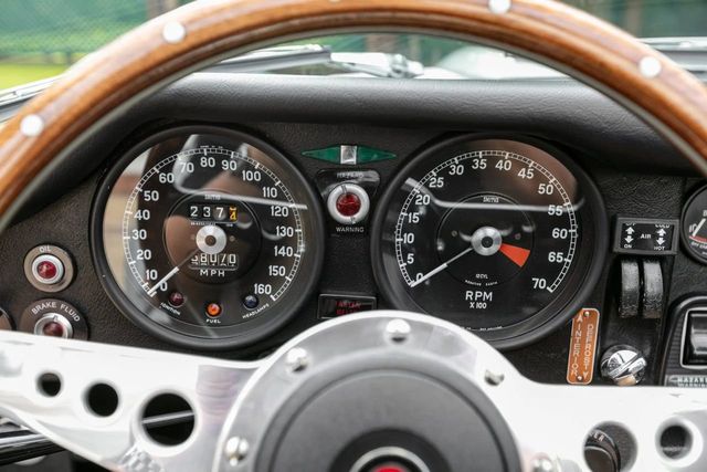 1974 Jaguar XKE 1974 Jaguar XKE ROADSTER Beautifully Restored! - 21347967 - 37