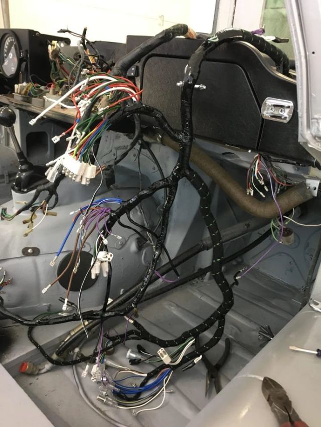 1974 Jaguar XKE 1974 Jaguar XKE ROADSTER Beautifully Restored! - 21347967 - 70