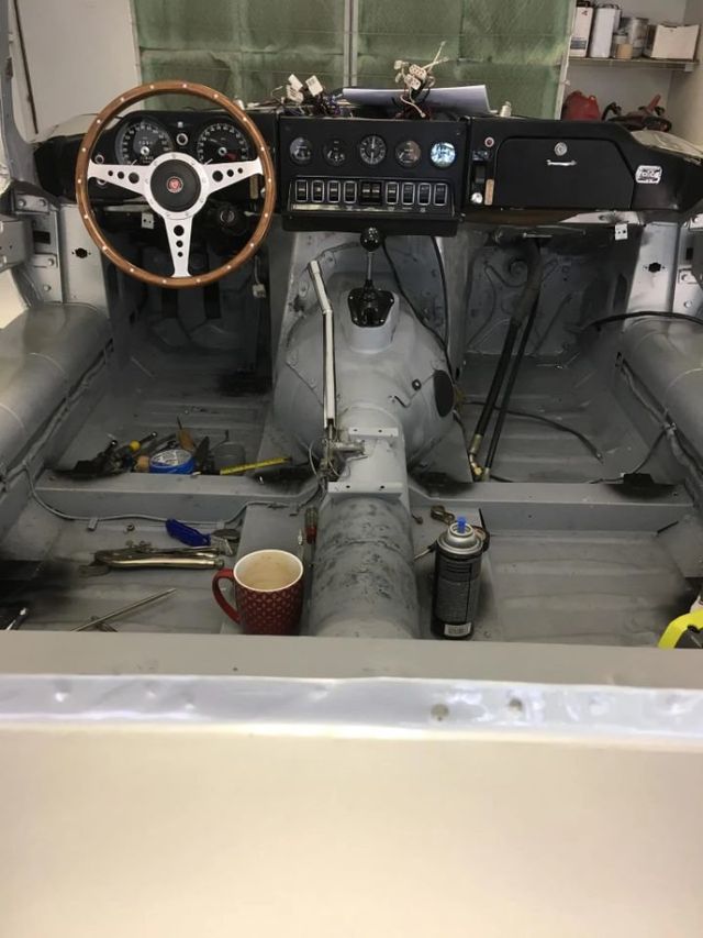 1974 Jaguar XKE 1974 Jaguar XKE ROADSTER Beautifully Restored! - 21347967 - 71