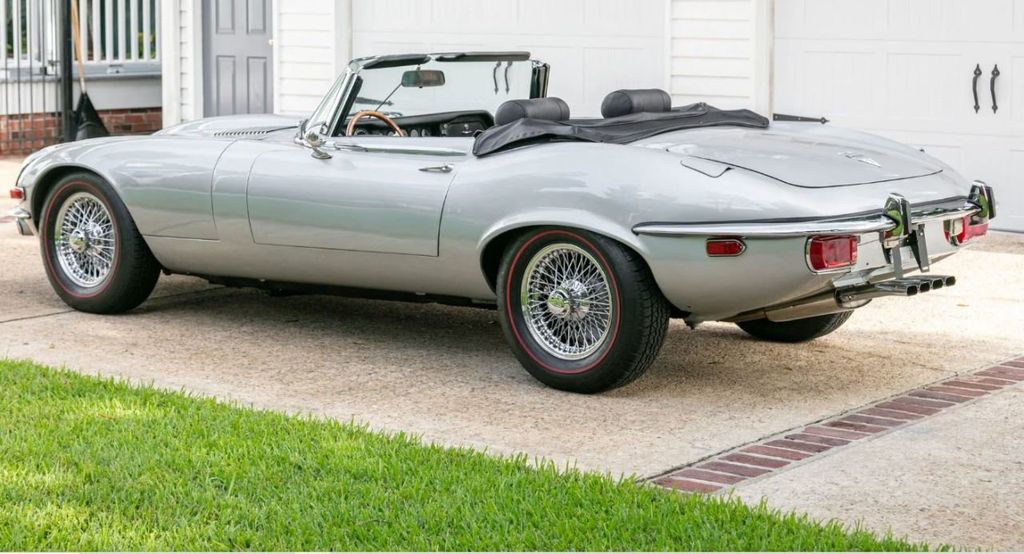 1974 Jaguar XKE 1974 Jaguar XKE ROADSTER Beautifully Restored! - 21347967 - 5