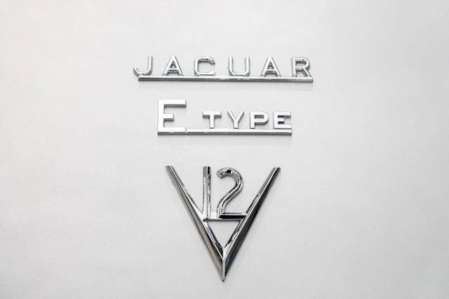 1974 Jaguar XKE 1974 Jaguar XKE ROADSTER Beautifully Restored! - 21347967 - 75