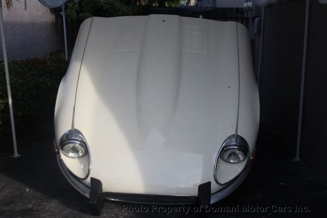 1974 Jaguar XKE  E-TYPE CONVERTIBLE V12 SERIES 3, 4 SPD MANUAL/ 4-CARBURETED - 22258947 - 43