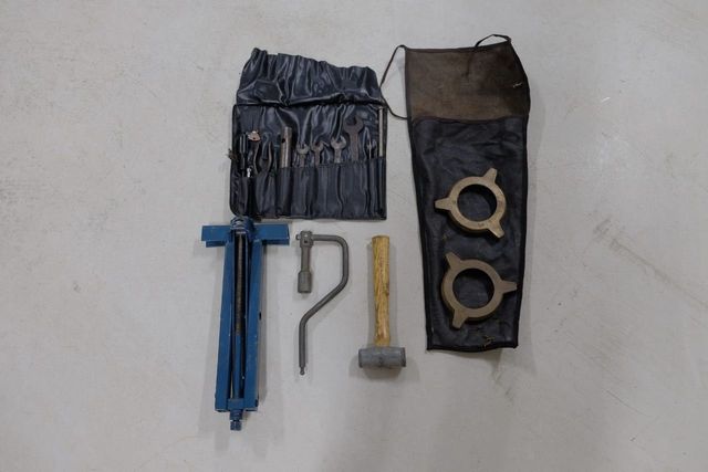 1974 Jaguar XKE XKE ROADSTER - 21105223 - 43