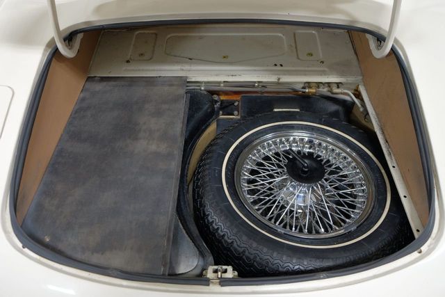 1974 Jaguar XKE XKE ROADSTER - 21105223 - 44