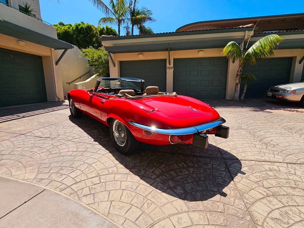 1974 Jaguar XKE ROADSTER  - 22556597 - 2