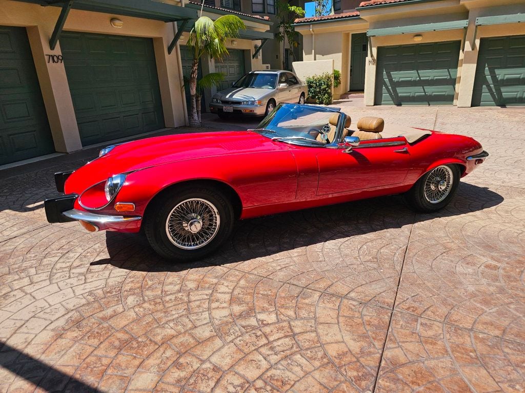 1974 Jaguar XKE ROADSTER  - 22556597 - 4