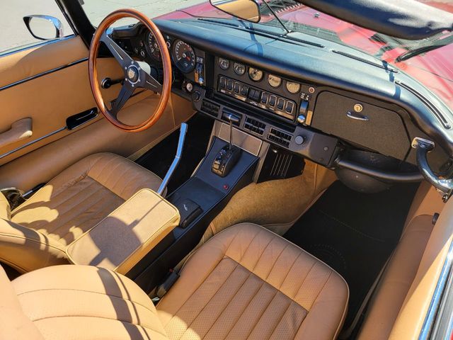 1974 Jaguar XKE ROADSTER 1974 Jaguar XKE ROADSTER Convertible Beautifully Restored! - 21185779 - 27