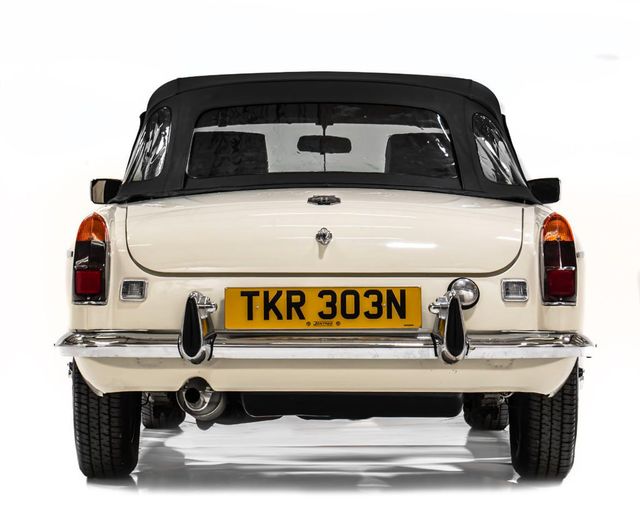 1974 MG MGB ROADSTER RHD FULLY RESTORED IN THE UK - 22165478 - 10