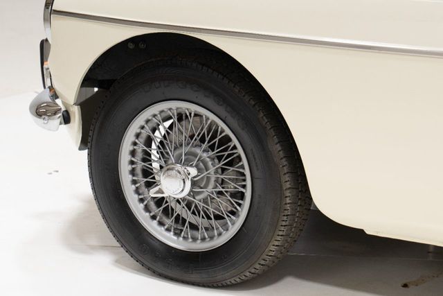 1974 MG MGB ROADSTER RHD FULLY RESTORED IN THE UK - 22165478 - 32