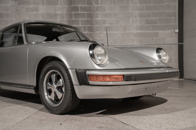 1974 Porsche 911  - 23078366 - 32