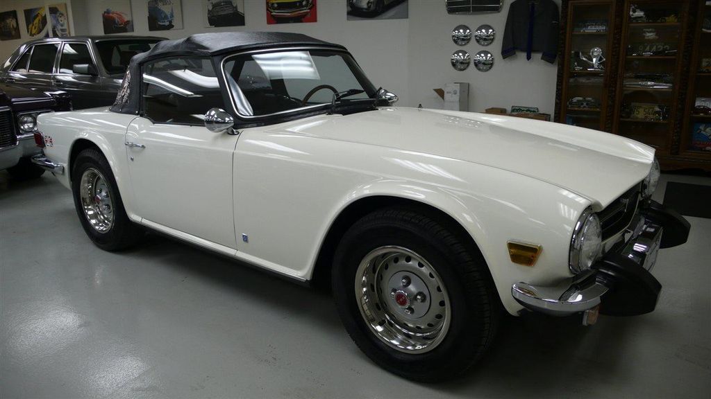 1974 Triumph TR6 convertible  - 13028710 | Video 1