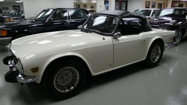 1974 Triumph TR6 convertible  - 13028710 - 1