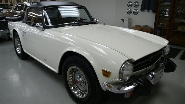 1974 Triumph TR6 convertible  - 13028710 - 2