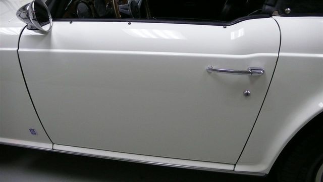1974 Triumph TR6 convertible  - 13028710 - 38