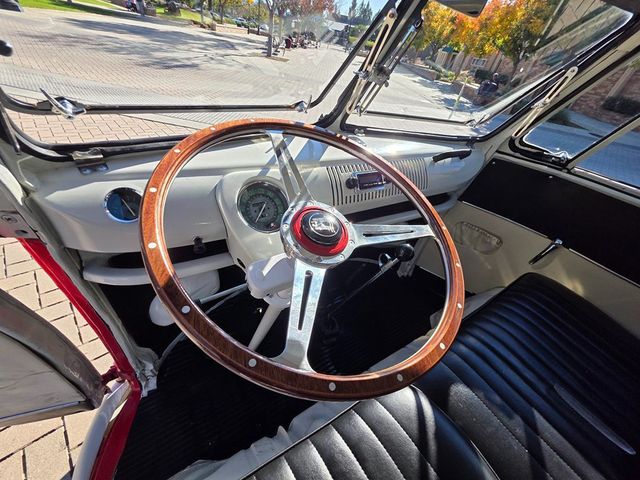 1974 VOLKSWAGEN Type 2 Kombi 23 Windows  - 22958887 - 12