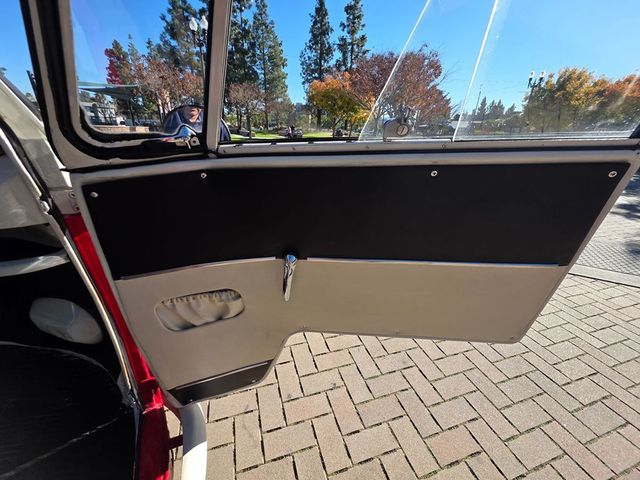 1974 VOLKSWAGEN Type 2 Kombi 23 Windows  - 22958887 - 18