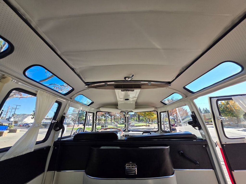 1974 VOLKSWAGEN Type 2 Kombi 23 Windows  - 22958887 - 25