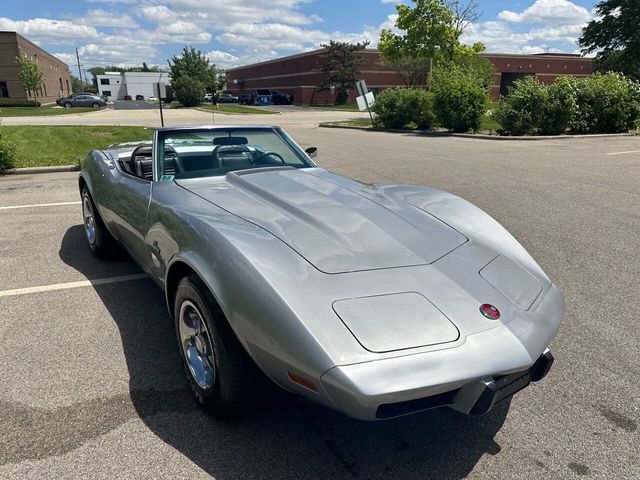1975 Chevrolet Corvette 350 CI V-8, Automatic, Air Conditioning - 22439617 - 15